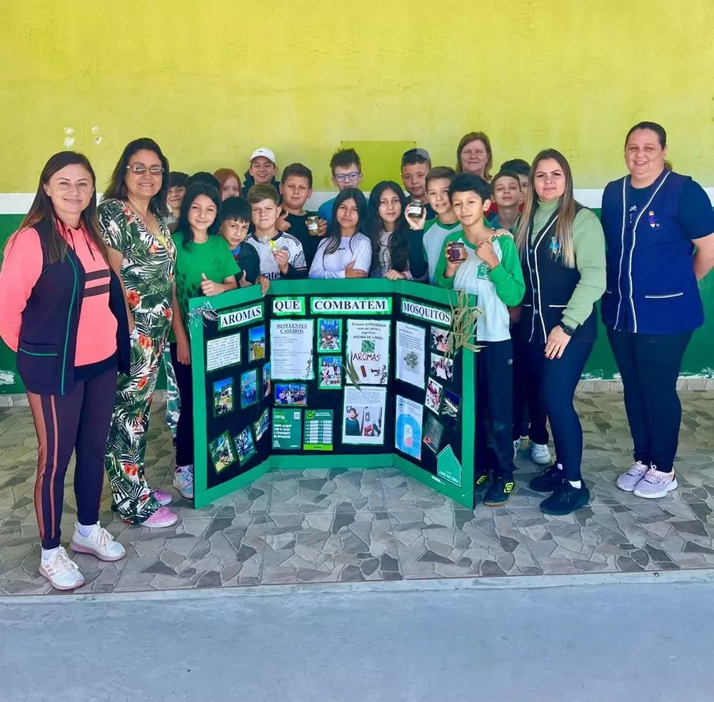 Escola Municipal José de Lima participa do Projeto Verde é Vida